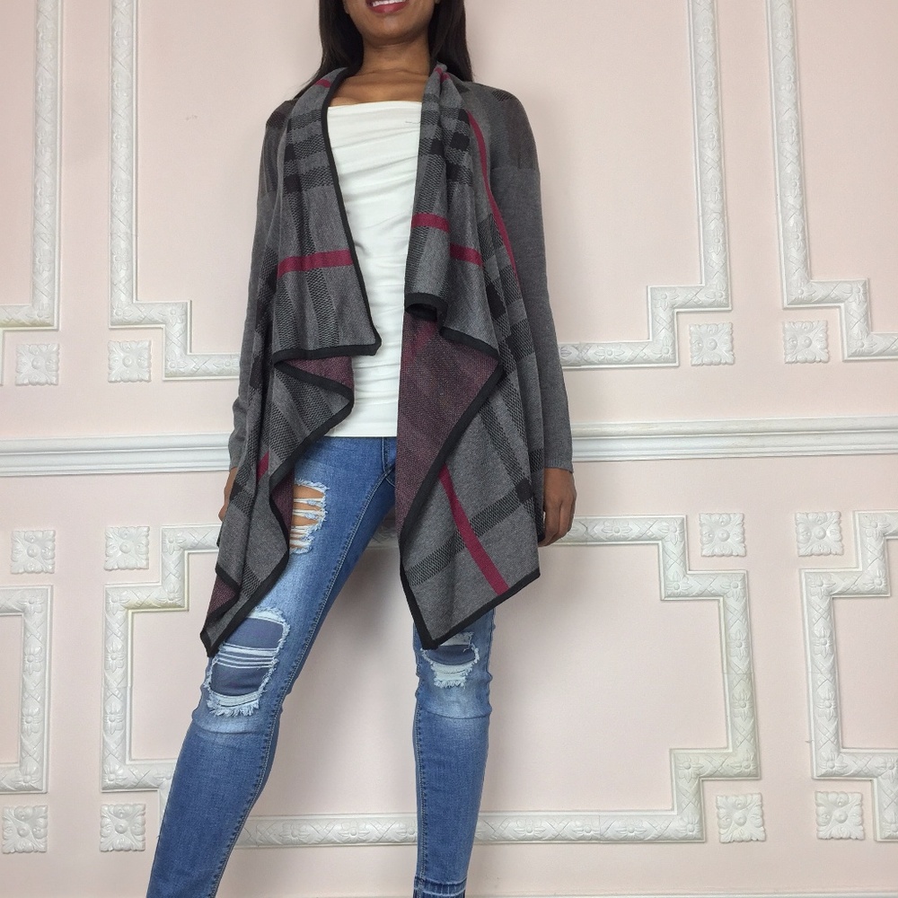 Women’s Gray Plaid Open-Front Draped Cardigan Poncho - Picture 2 of 10